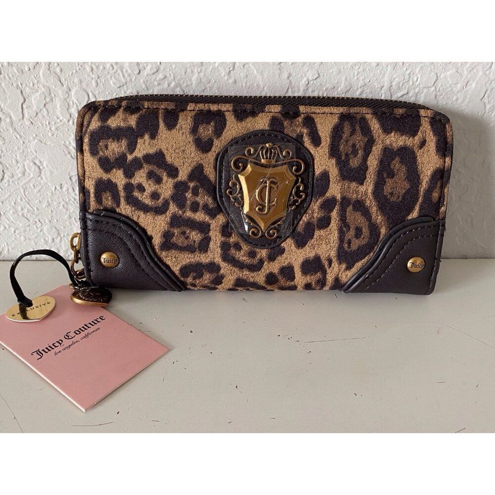 Juicy Couture Juicy Romance Gusset Single Zip Around Natural Leopard VIRAL NEW